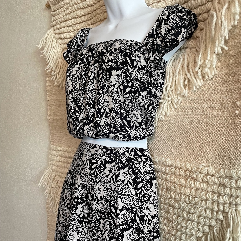 Two piece dress size xs brand amuse society